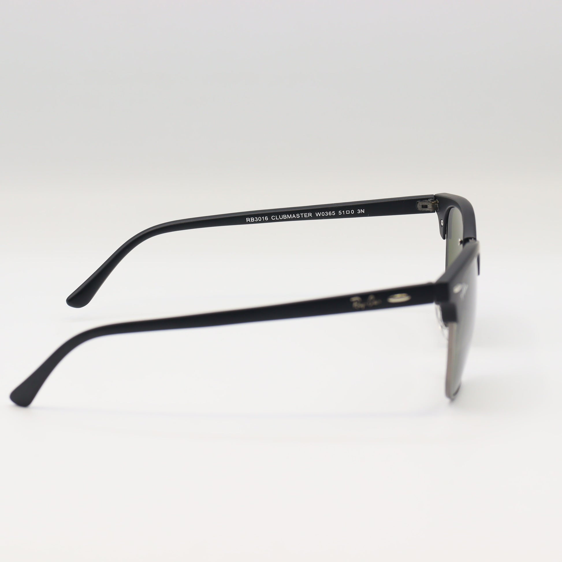 Chashmay Khas RayBan RB3016 Clubmaster sunglasses with black and gold frame, showing front view with tinted lenses.