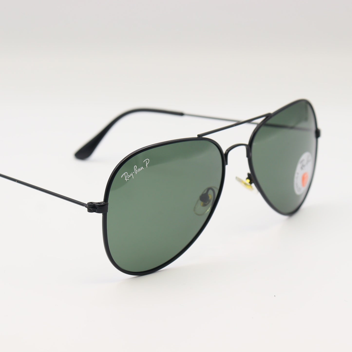 Chashmay Khas RayBan RB3025 polarized aviator sunglasses with ultralight frames, reflective lenses, and metal temples.