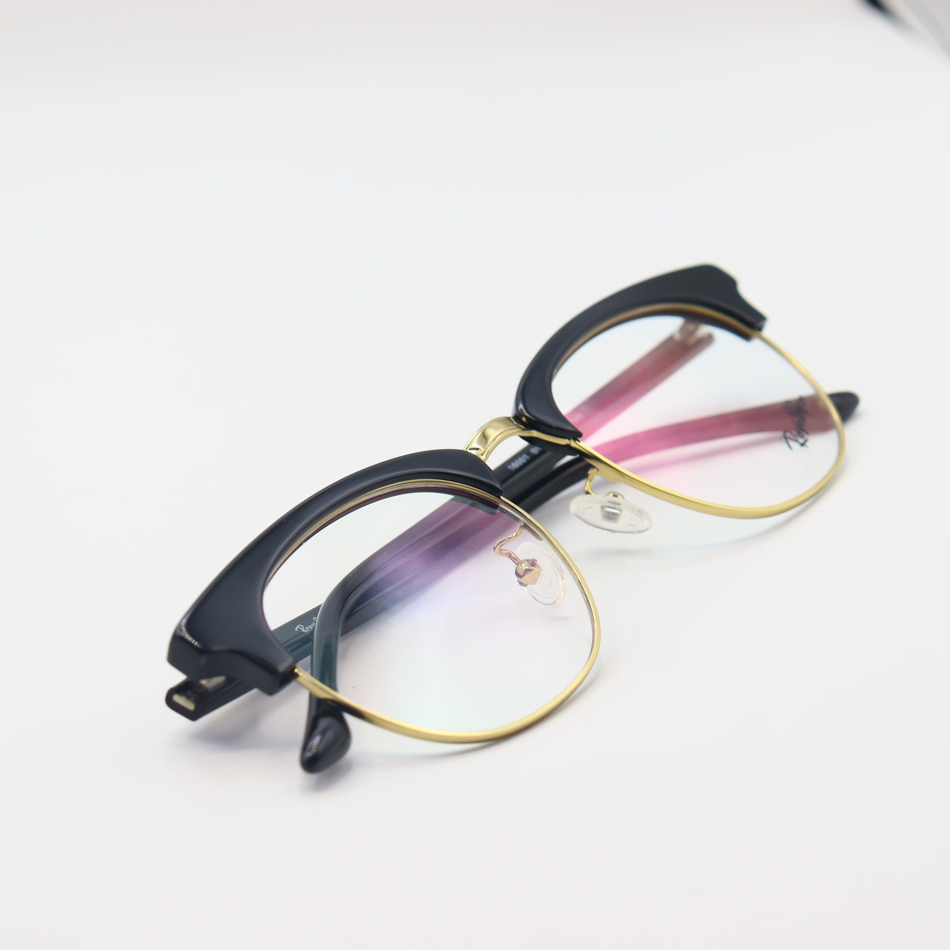 Round tortoiseshell eyeglasses by CHASHMAY KHAS® featuring classic style and full-rim spectacle frames.