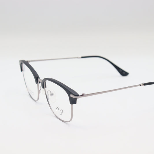 Black and silver oval spectacles by CHASHMAY KHAS® with clear lenses, stylish eyewear for seeing and being seen.